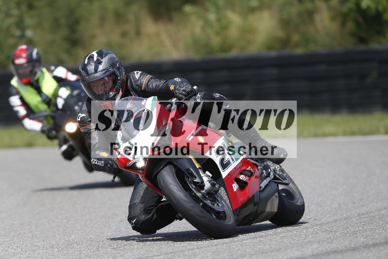 /27 12.06.2025 Ducati Schweiz Trackday Warmup  ADR/gelb-jeaune/9